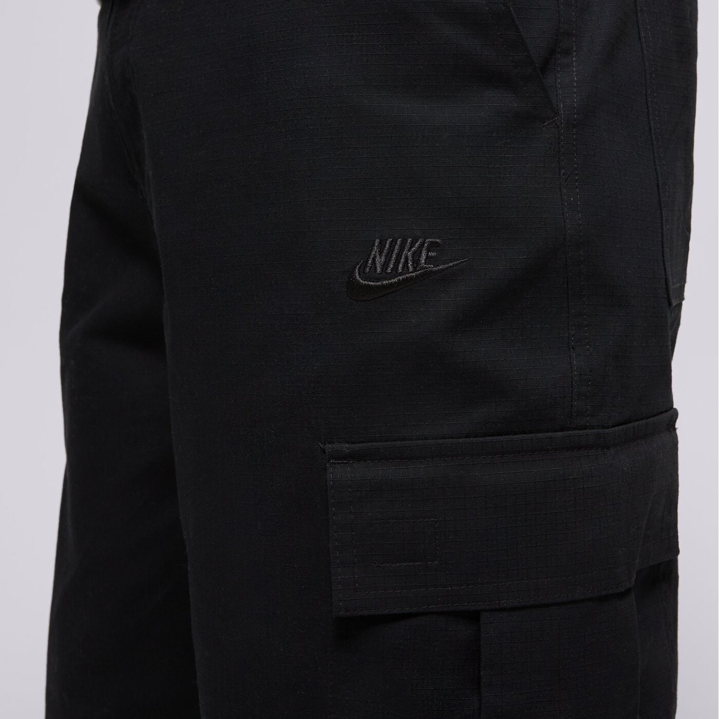 Мъжки панталони NIKE ПАНТАЛОНИ M NK CLUB CARGO PANT NO COLLECTION fz5765-010 цвят черен