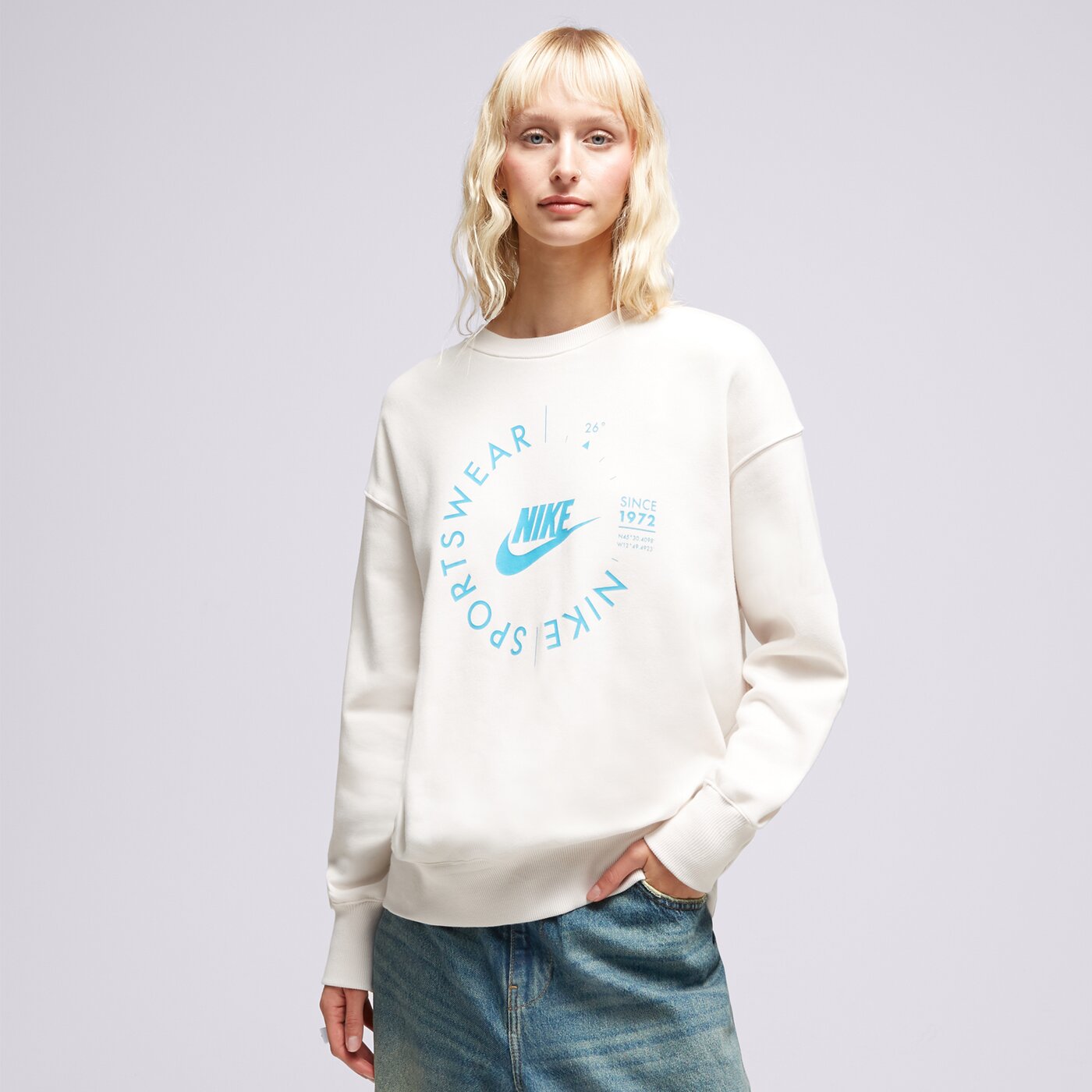 Дамски суичър NIKE СУИТЧЪР W NSW FLC OS CREW PRNT SU SWEATSHIRT fd4234-030 цвят бежов