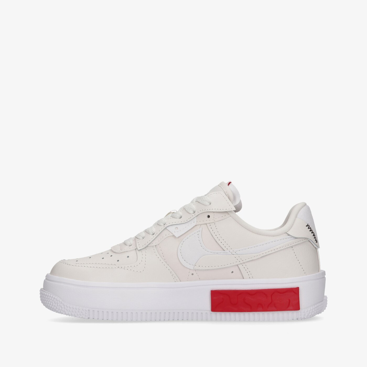 Дамски маратонки NIKE AIR FORCE 1 FONTANKA dh1290-001 цвят бежов