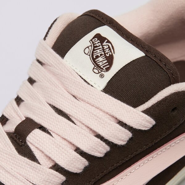 Дамски маратонки VANS KNU SKOOL  vn000d75o3n1 цвят кафяв
