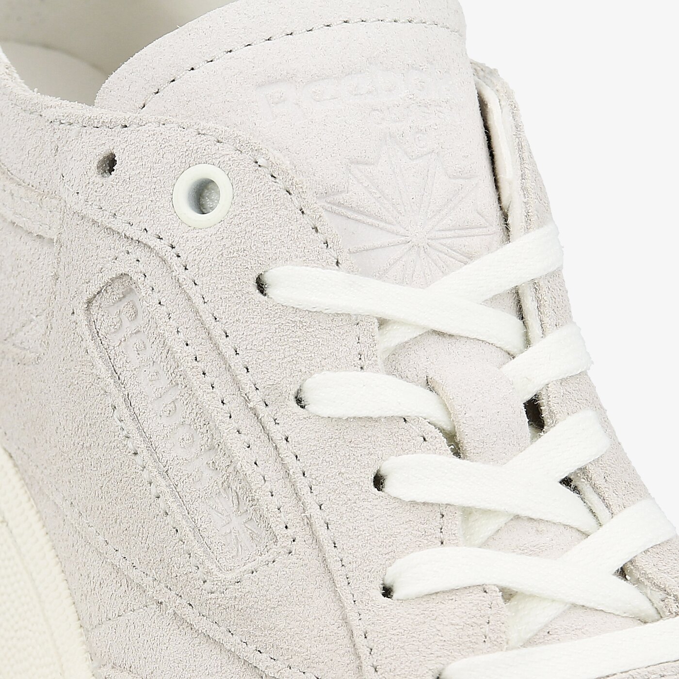 Дамски маратонки REEBOK CLUB C 85 FBT DECON bs7827 цвят бежов