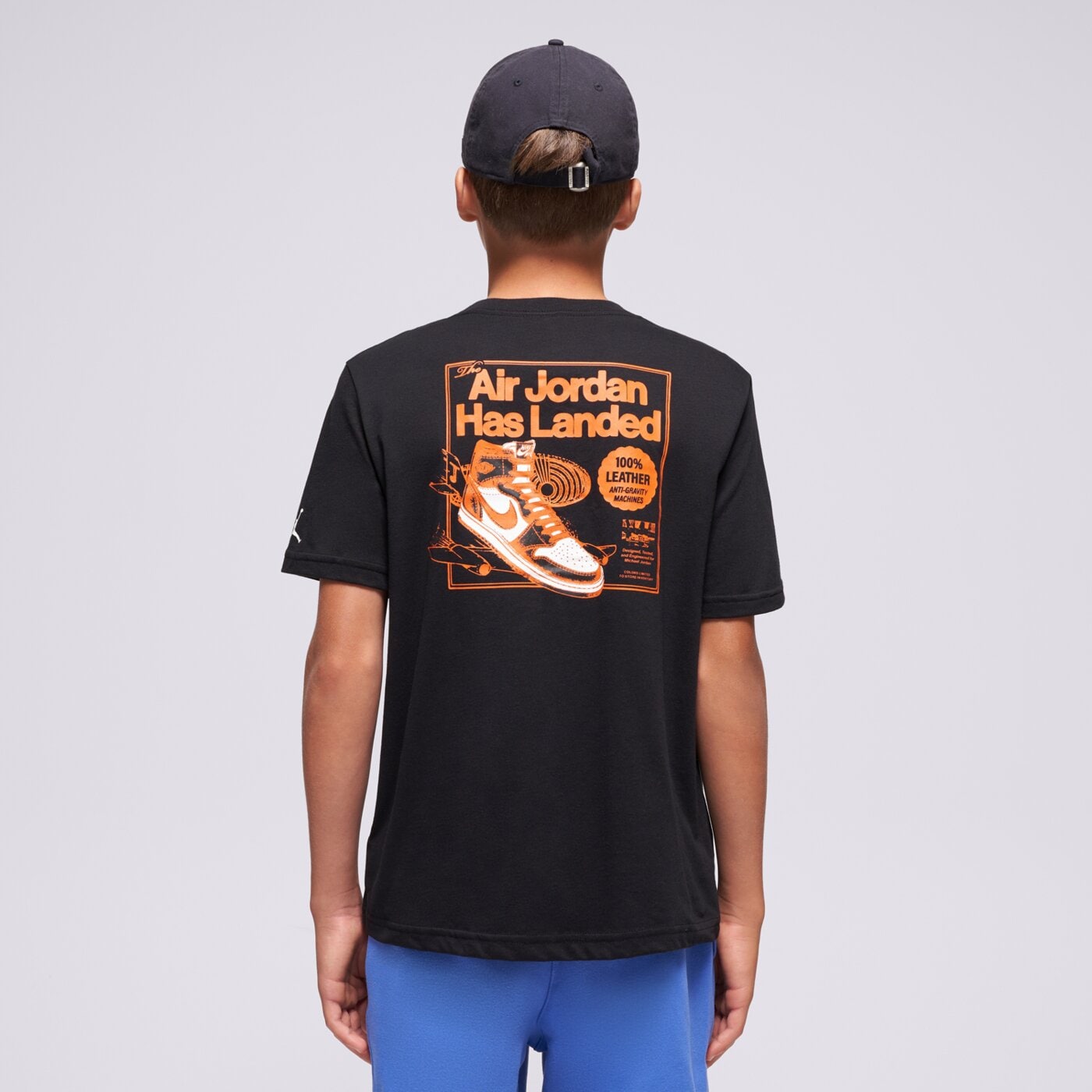 Детска тениска JORDAN ТЕНИСКА JDN LANDED TEE BLK B 95f279-023 цвят черен