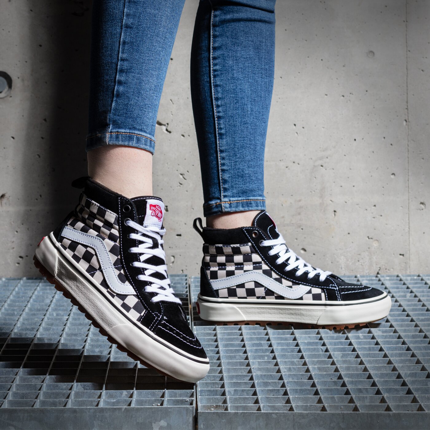 Дамски маратонки VANS UA SK8-HI MTE-1 vn0a5hzya041 цвят сив