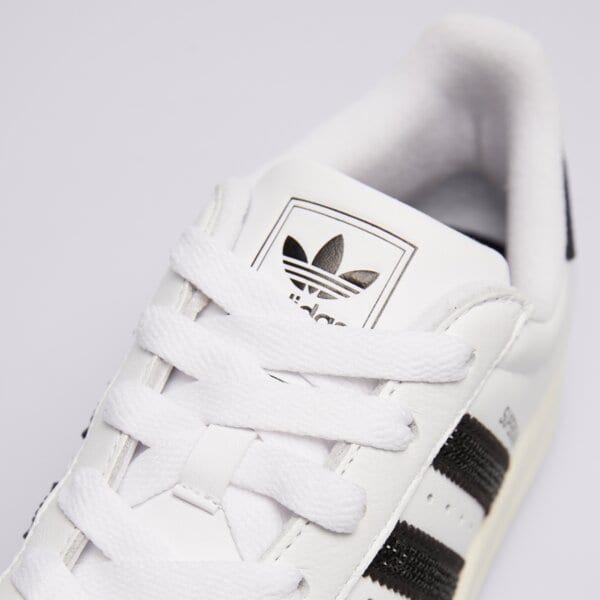 Дамски маратонки ADIDAS SUPERSTAR II W hq2285 цвят бял