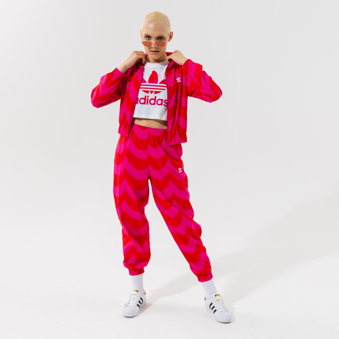 Дамски панталони ADIDAS ПАНТАЛОНИ TRACK PANT h20480 цвят червен