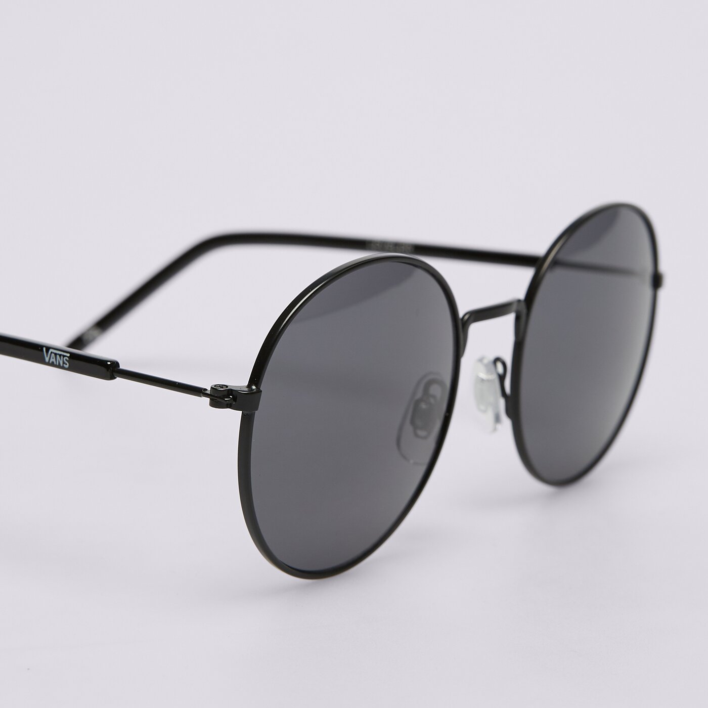 Дамски слънчеви очила VANS ОЧИЛА LEVELER SUNGLASSES vn000hefblk1 цвят черен