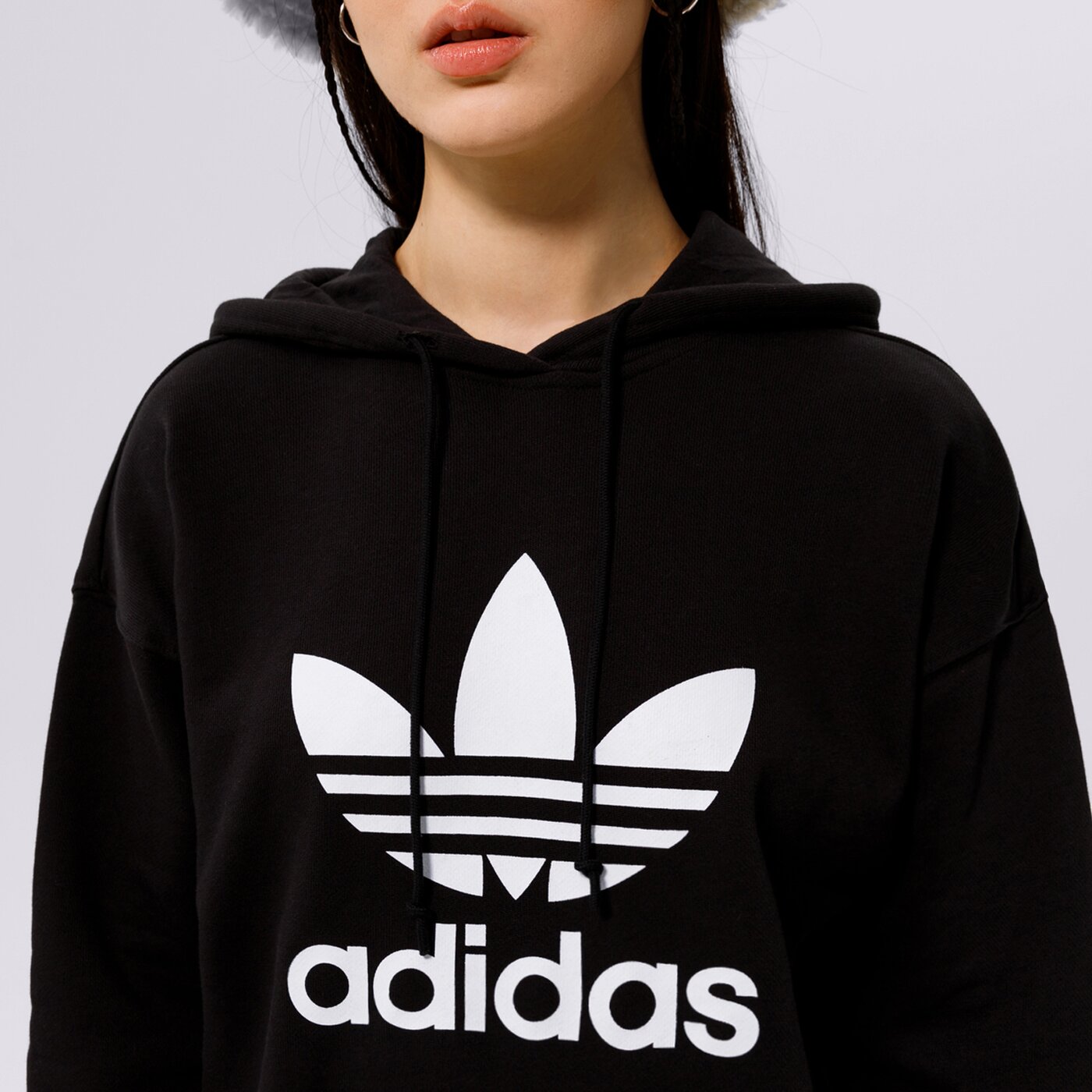 Дамски суичър ADIDAS СУИТЧЪР С КАЧУЛКА TRF HOODIE fm3307 цвят черен
