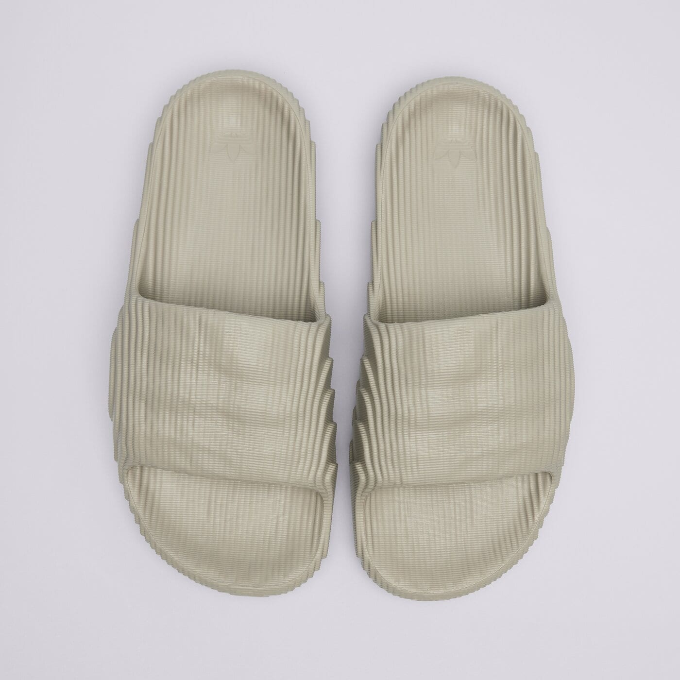 Дамски чехли и сандали ADIDAS ADILETTE 22 hq4670 цвят бежов