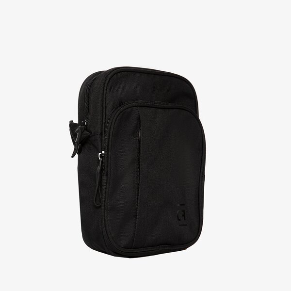 Мъжки сак CONFRONT ЧАНТА ESSENTIAL BLACK cf123tom62001 цвят черен