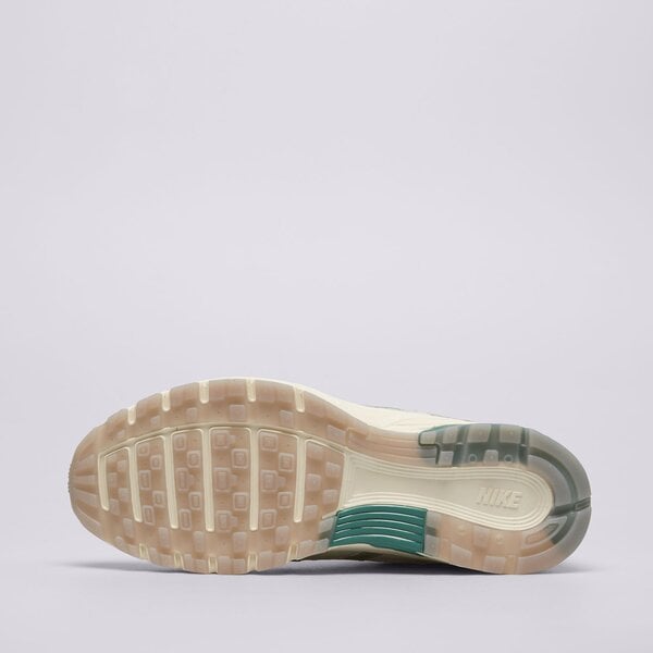 Мъжки маратонки NIKE P-6000 PRM hf4308-072 цвят бежов