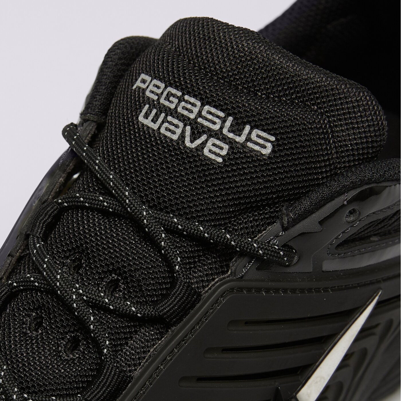 Мъжки маратонки NIKE AIR PEGASUS WAVE ib0612-001 цвят черен