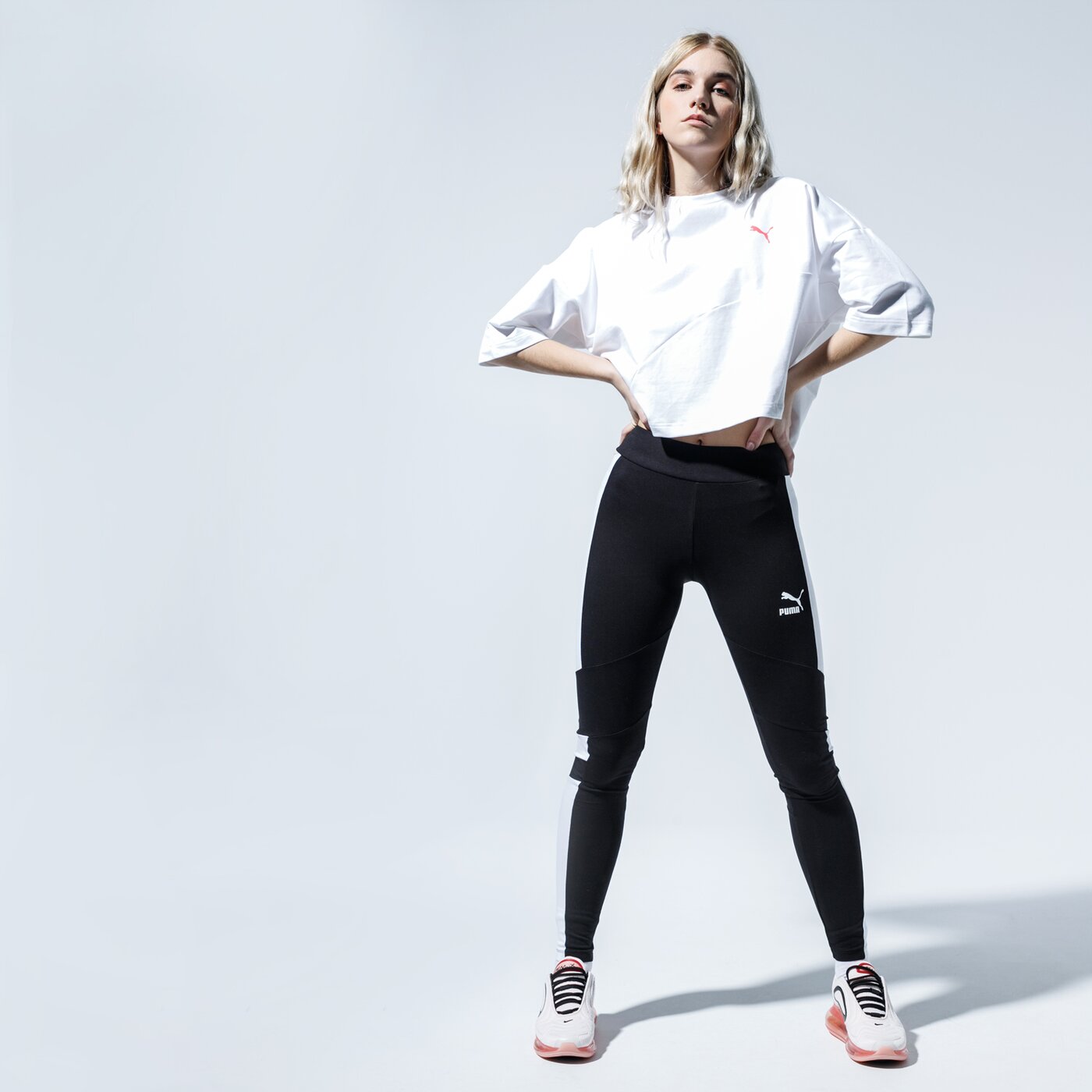 Дамска тениска PUMA ТЕНИСКА EVIDE FORM STRIPE CROP TEE 59629802 цвят бял