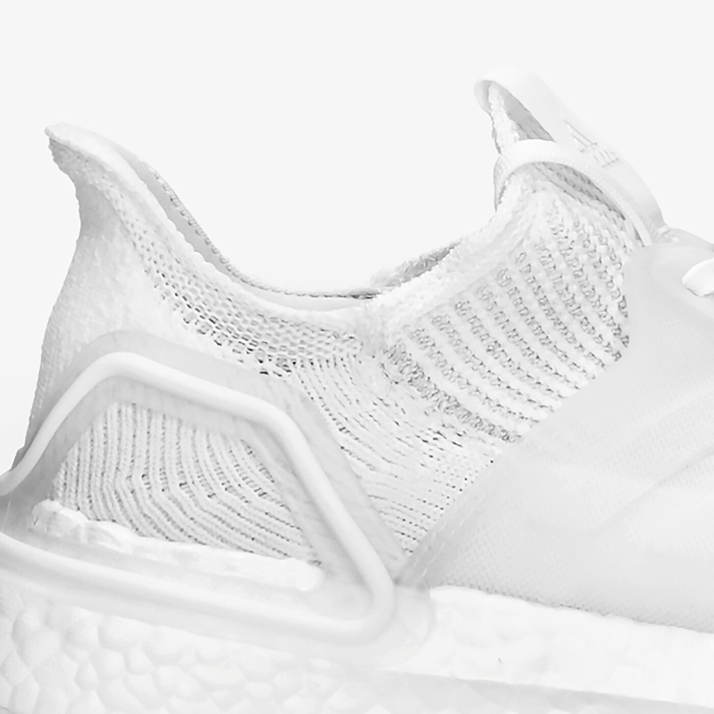 Мъжки маратонки за бягане ADIDAS ULTRABOOST 19 M g54008 цвят бял