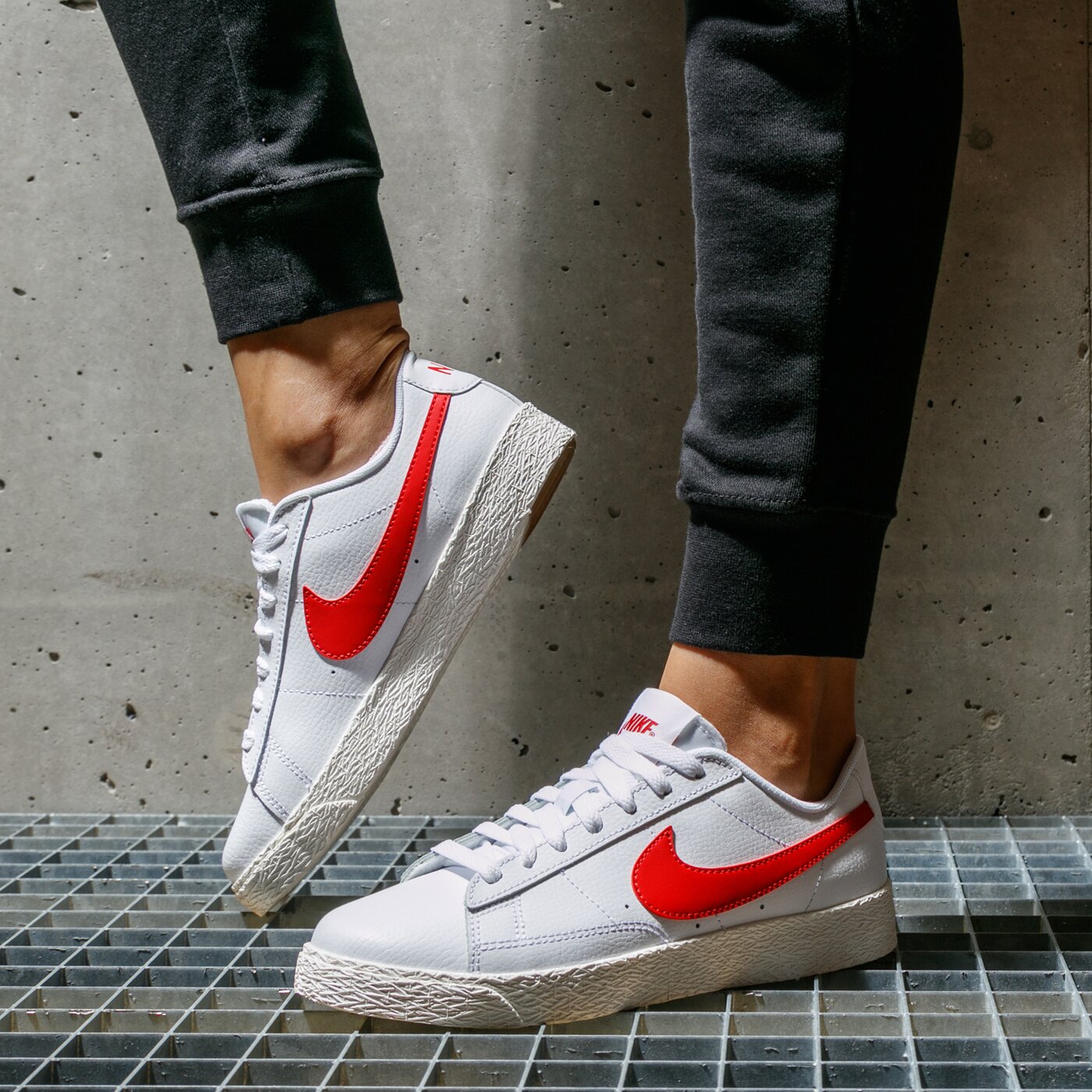Детски маратонки NIKE BLAZER LOW GS cz7106-100 цвят бял