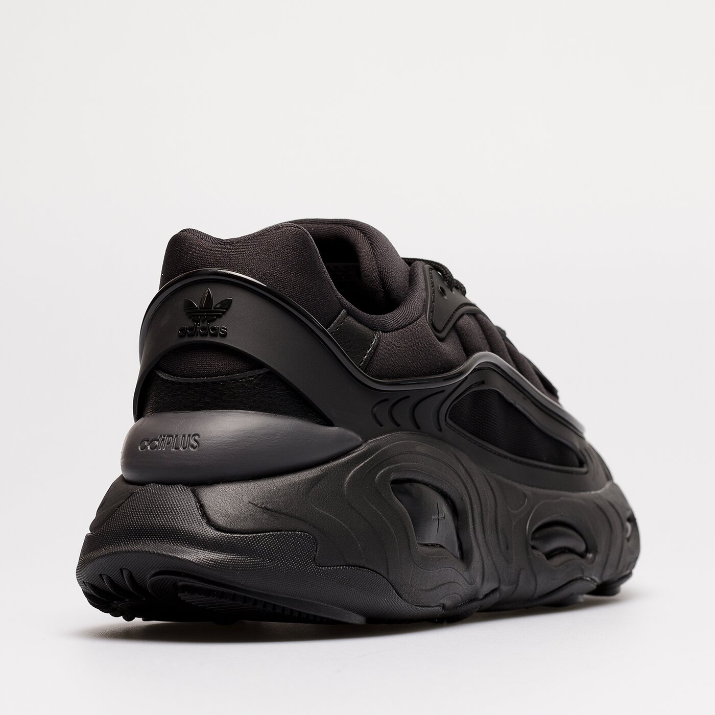 Мъжки маратонки ADIDAS OZNOVA gx4506 цвят черен