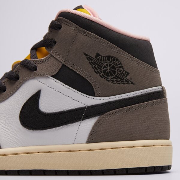 Мъжки маратонки AIR JORDAN 1 MID  hq2011-100 цвят бял