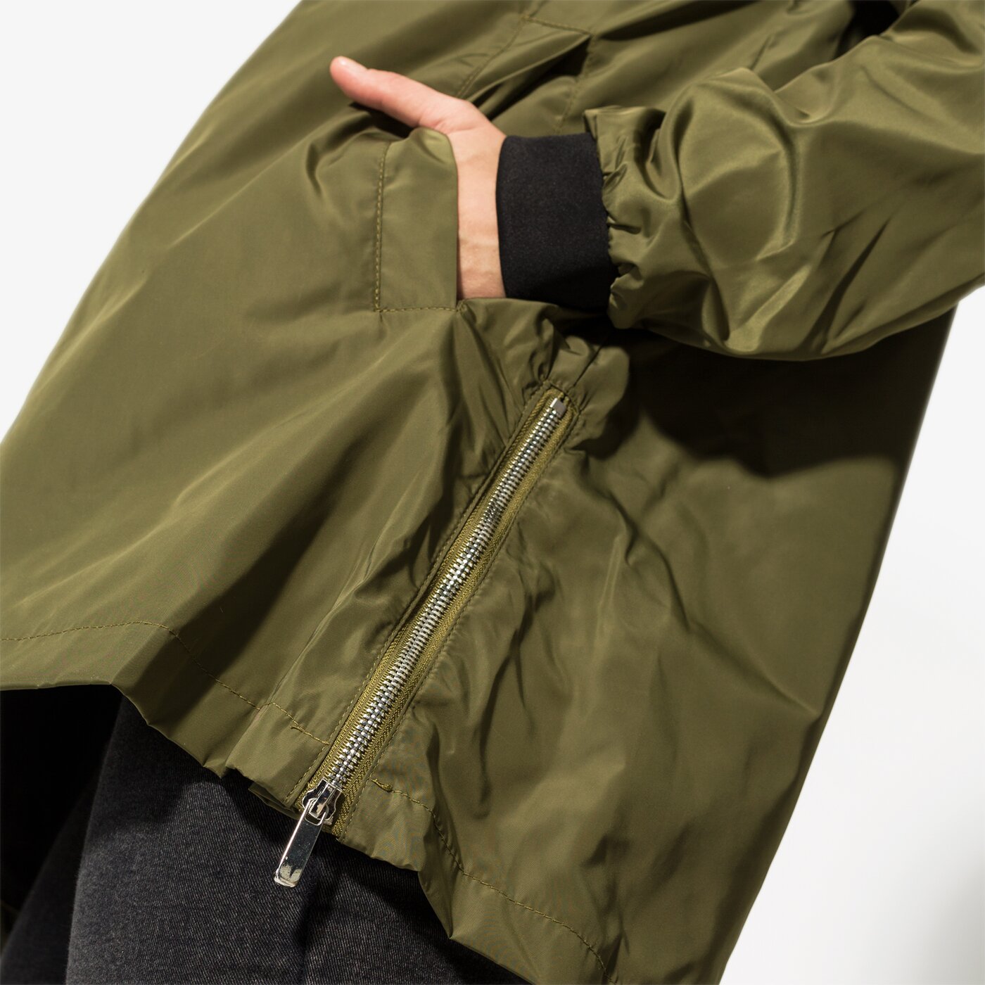 Дамско преходно яке CONFRONT ЯКЕ IVY cf18kud04002 цвят зелен