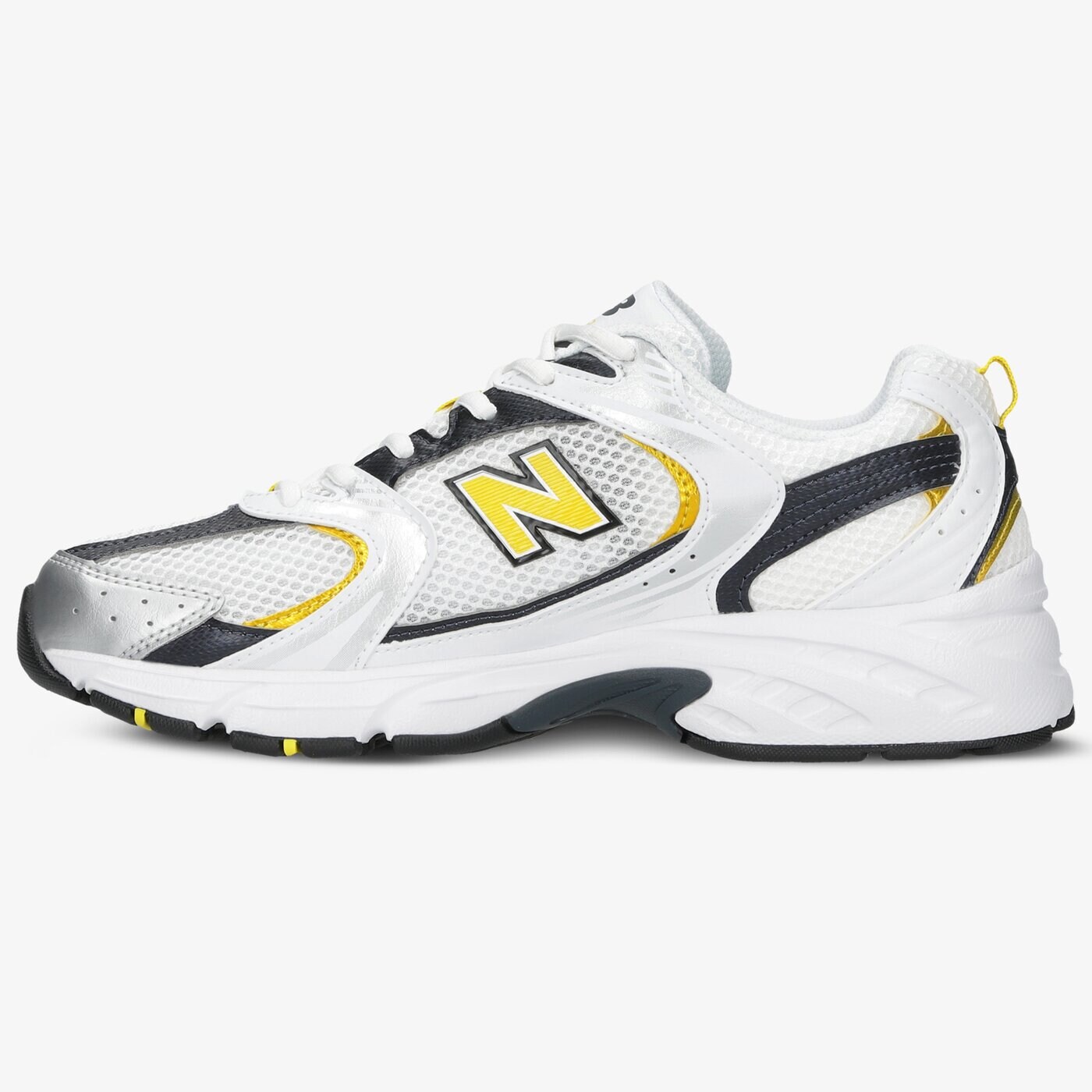 Дамски маратонки NEW BALANCE 530  mr530unx цвят бял