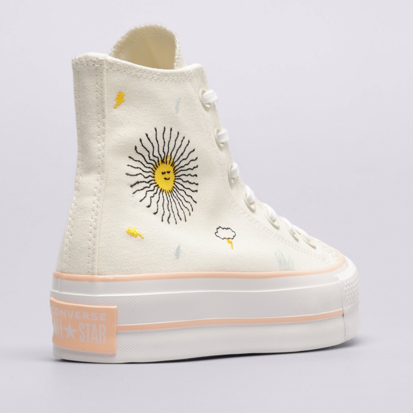 Дамски маратонки CONVERSE CHUCK TAYLOR ALL STAR LIFT a03516c цвят бял