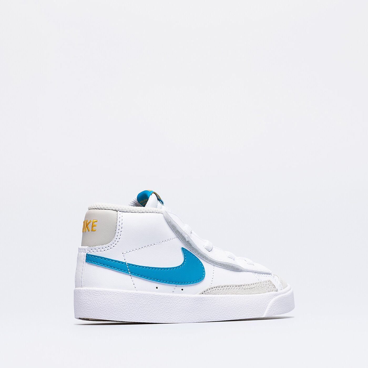 Детски маратонки NIKE BLAZER MID '77 da4088-107 цвят бял