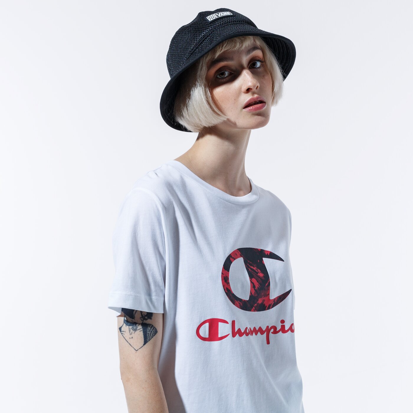 Дамска тениска CHAMPION ТЕНИСКА LADY PRINTED LOGO TEE 113699ww001 цвят бял