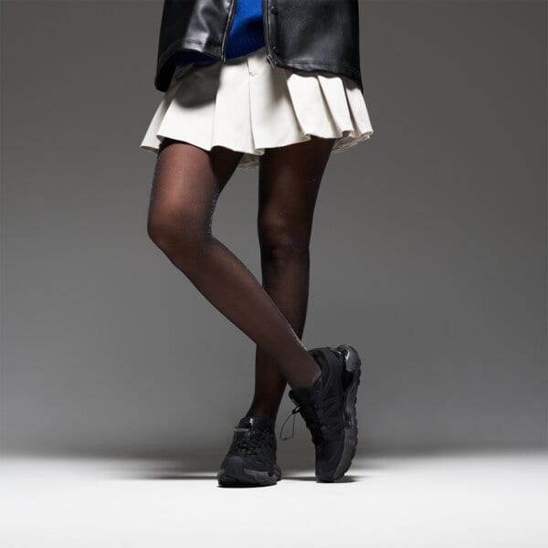 Дамски туристически обувки SALOMON XC ROAM GTX W l49127200 цвят черен