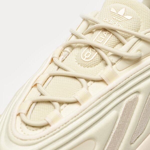Дамски маратонки ADIDAS OZELIA W gw6808 цвят бежов