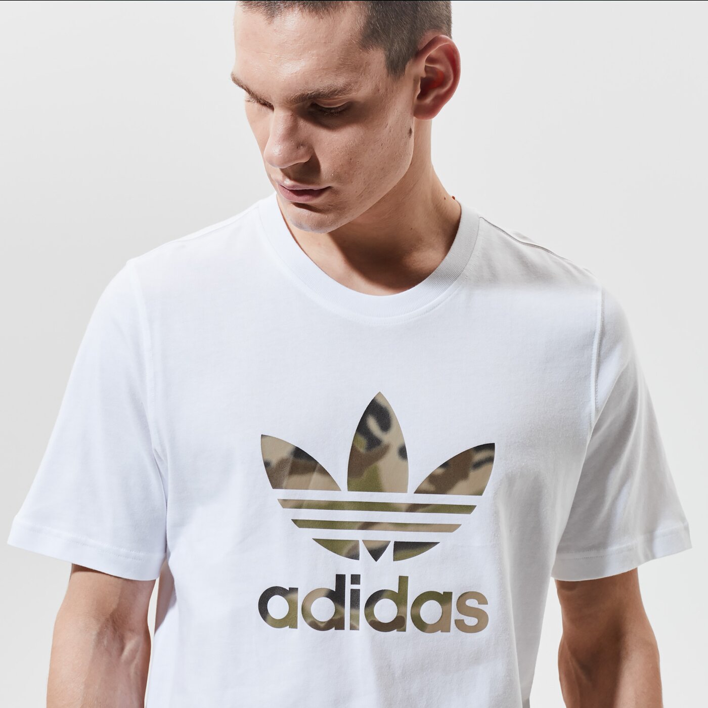 Мъжка тениска ADIDAS ТЕНИСКА CAMO INFILL TEE gn1855 цвят бял