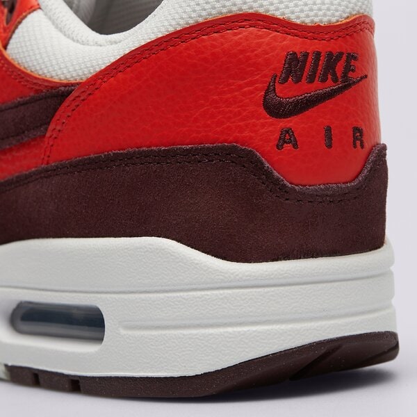 Мъжки маратонки NIKE AIR MAX 1 fn6952-102 цвят бежов