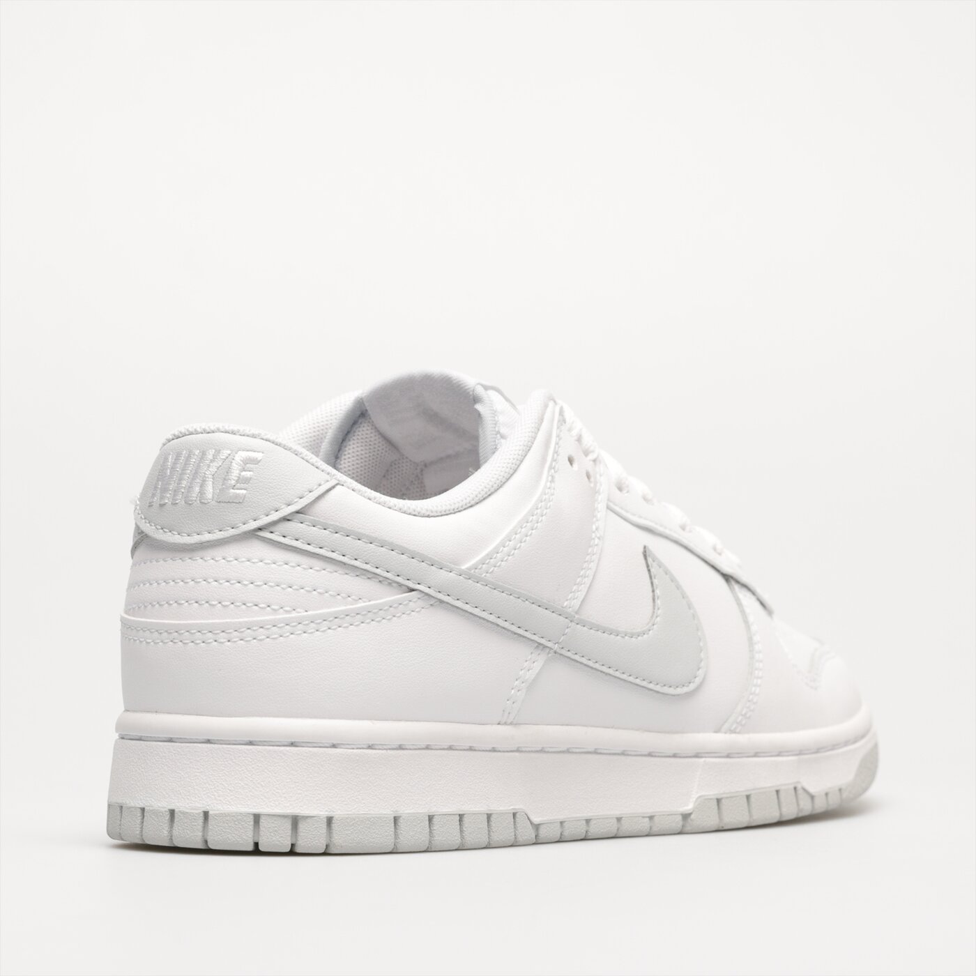 Мъжки маратонки NIKE DUNK LOW RETRO dv0831-101 цвят бял
