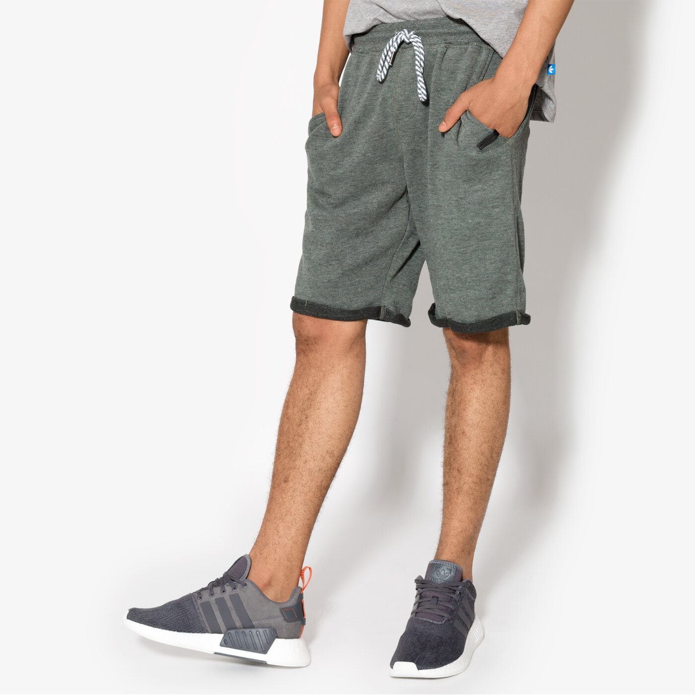 Мъжки къси панталони CONFRONT ШОРТИ MOTION cfv17szm01004 цвят каки