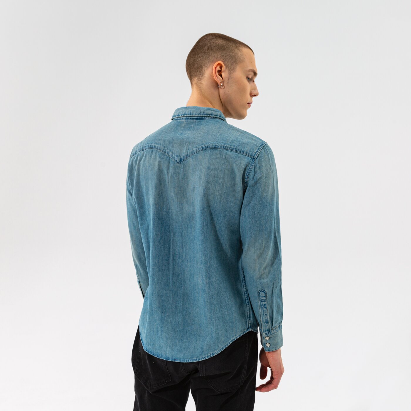 LEVI'S РИЗА BARSTOW WESTERN STANDARD 857440001 цвят син