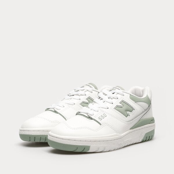 Дамски маратонки NEW BALANCE 550  bbw550bg цвят бял