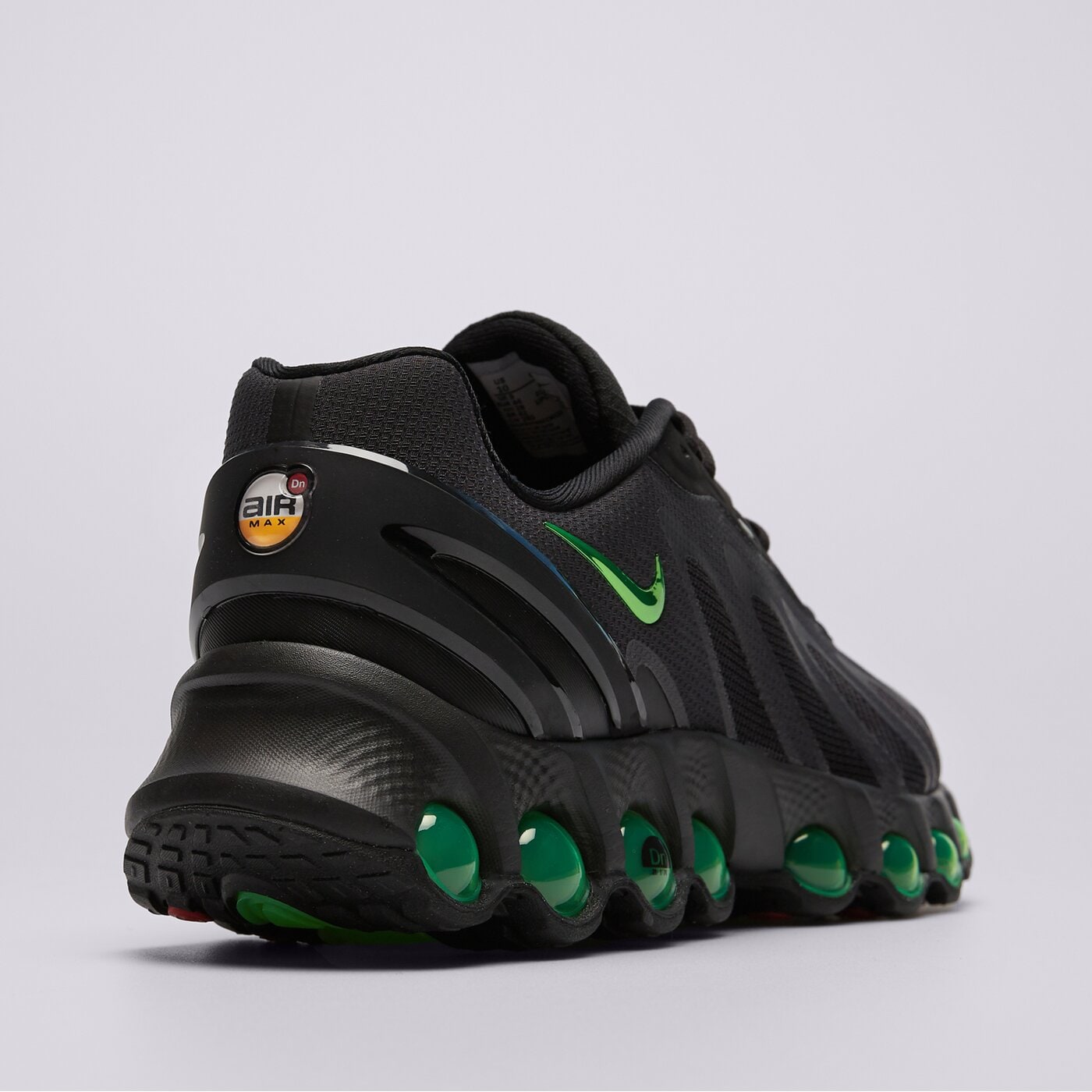 Мъжки маратонки NIKE AIR MAX DN8 ih4119-001 цвят черен