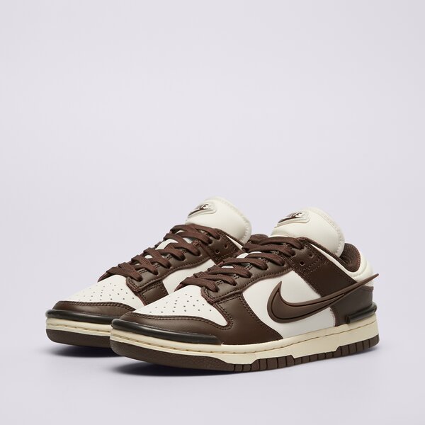 Дамски маратонки NIKE DUNK LOW TWIST  dz2794-003 цвят бежов