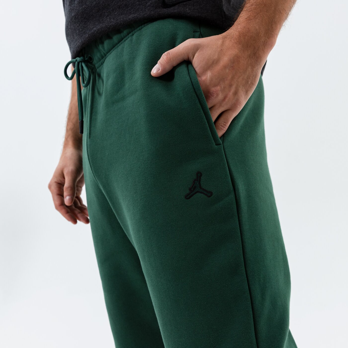 Мъжки панталони JORDAN ПАНТАЛОНИ M J ESS FLC PANT da9820-333 цвят зелен