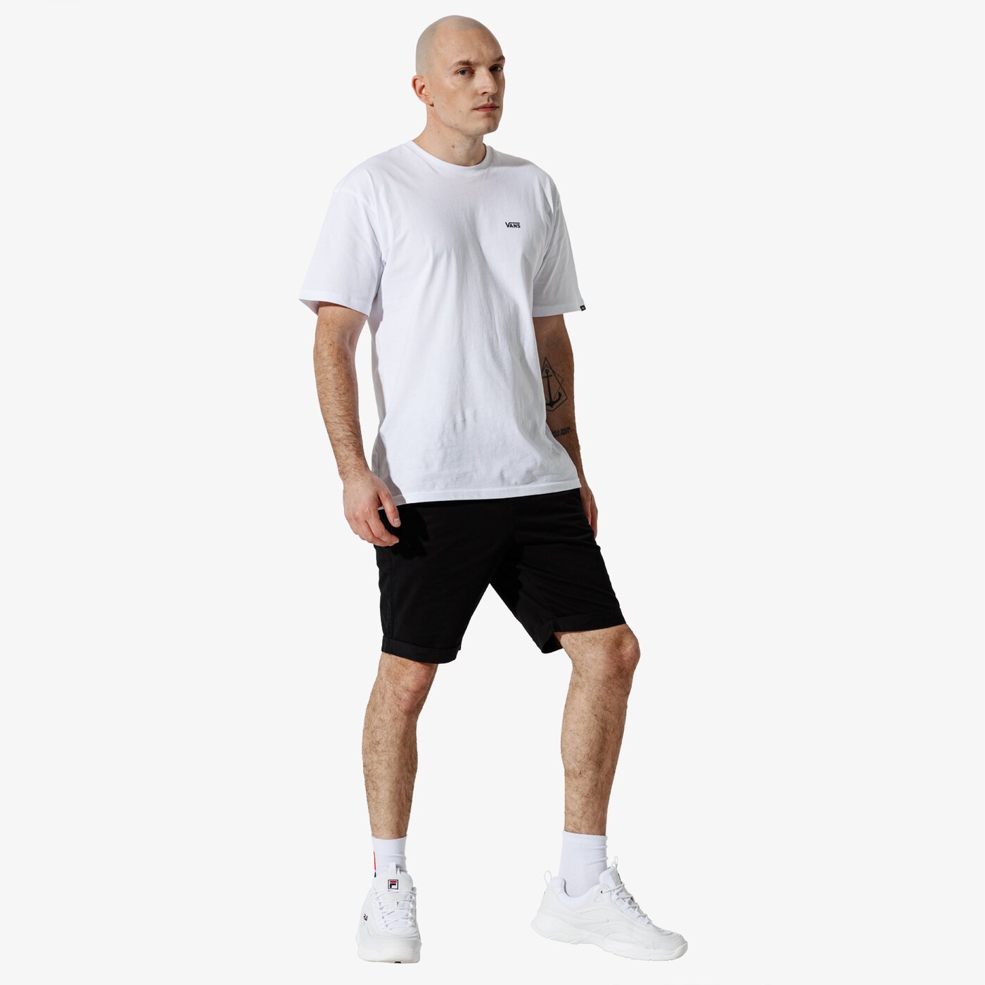 Мъжки къси панталони CONFRONT ШОРТИ CNF BASIC SHORTS cf19szm32005 цвят черен