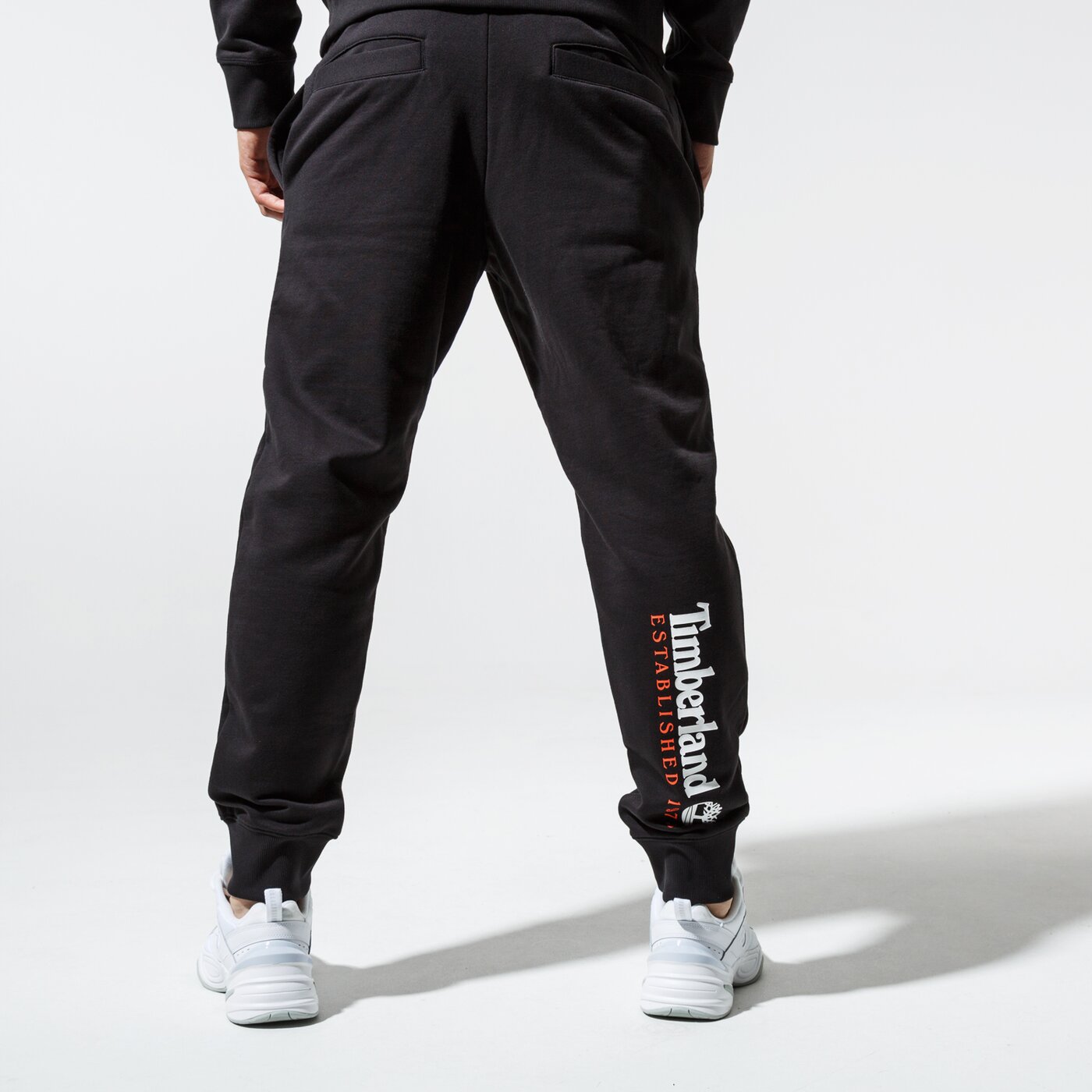 Мъжки панталони TIMBERLAND ПАНТАЛОНИ CORE ESTABLISHED 1973 tb0a1z2q0011 цвят черен