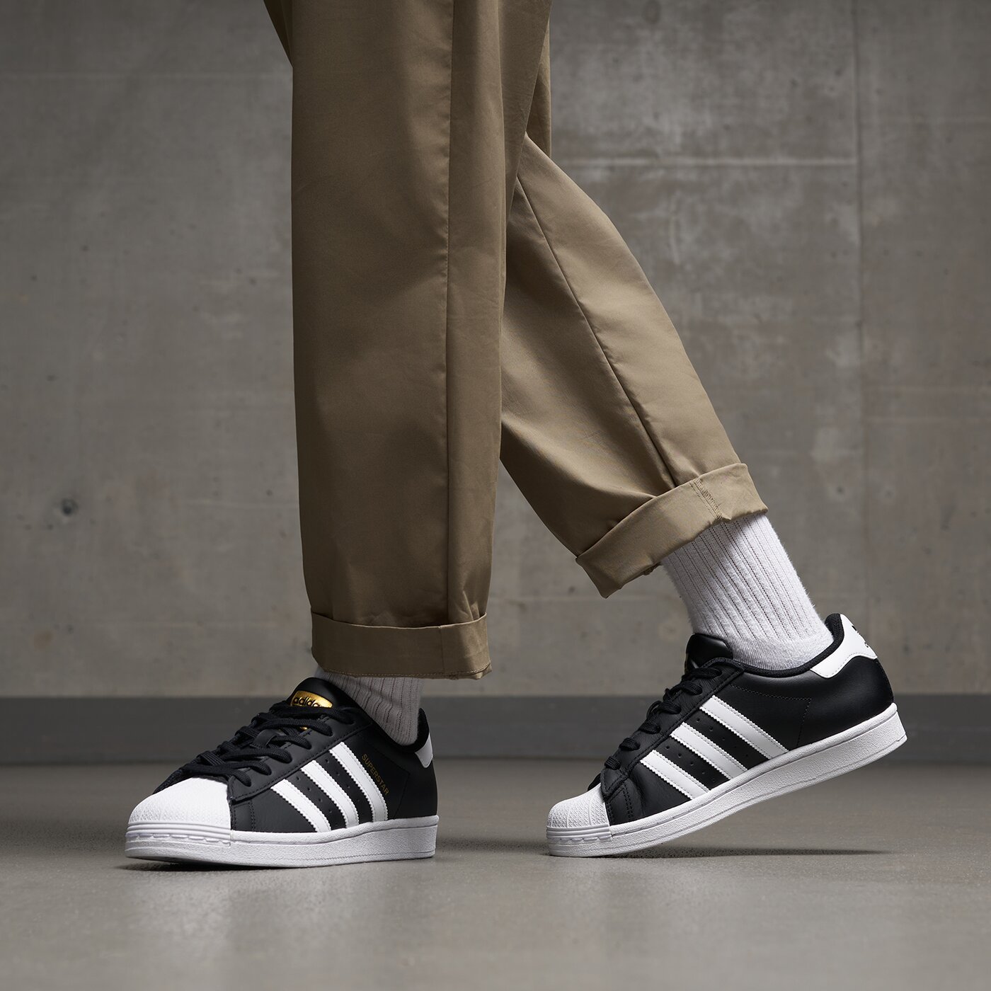 Дамски маратонки ADIDAS SUPERSTAR  id4636 цвят черен