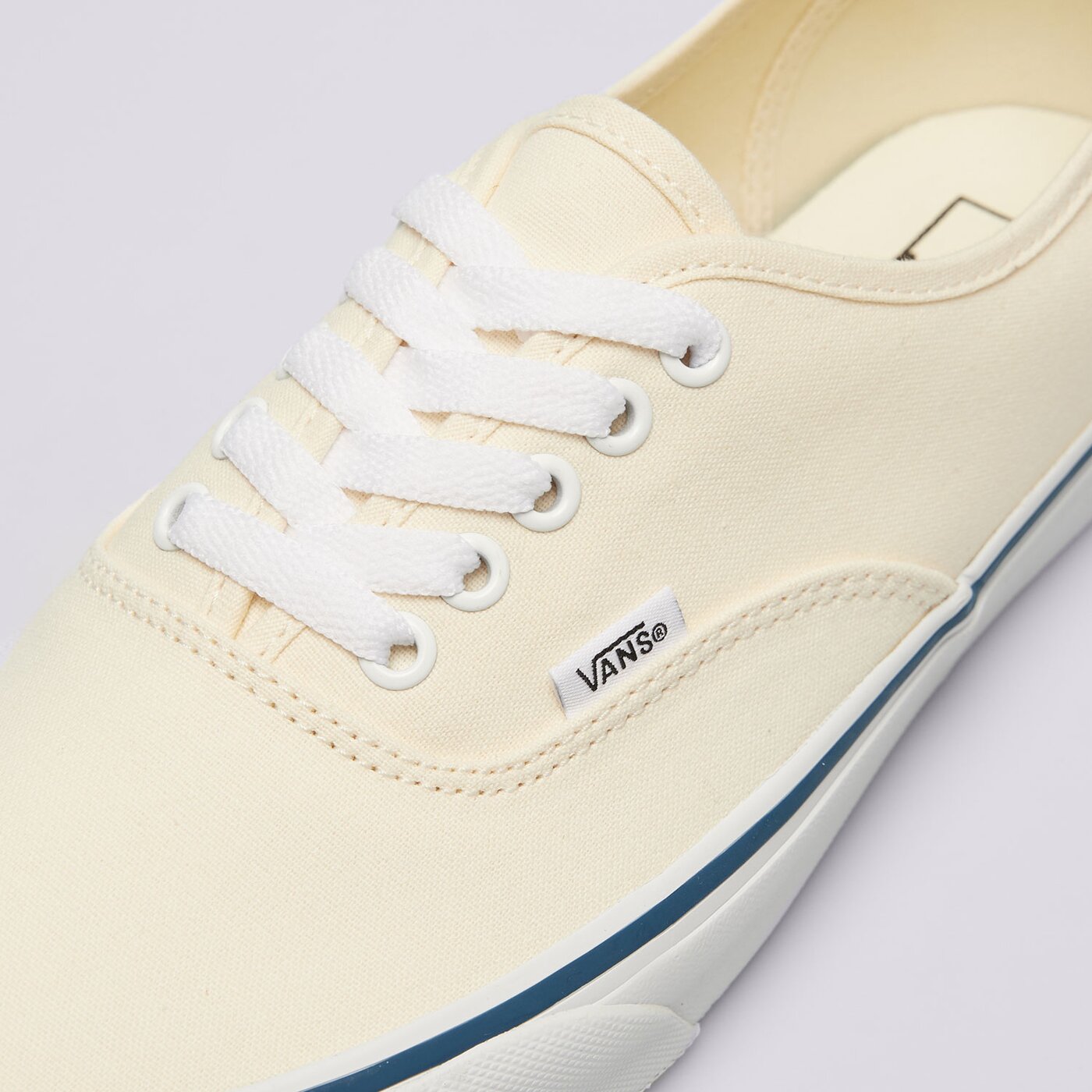 Мъжки маратонки VANS AUTHENTIC  vn000ee3wht1 цвят бял