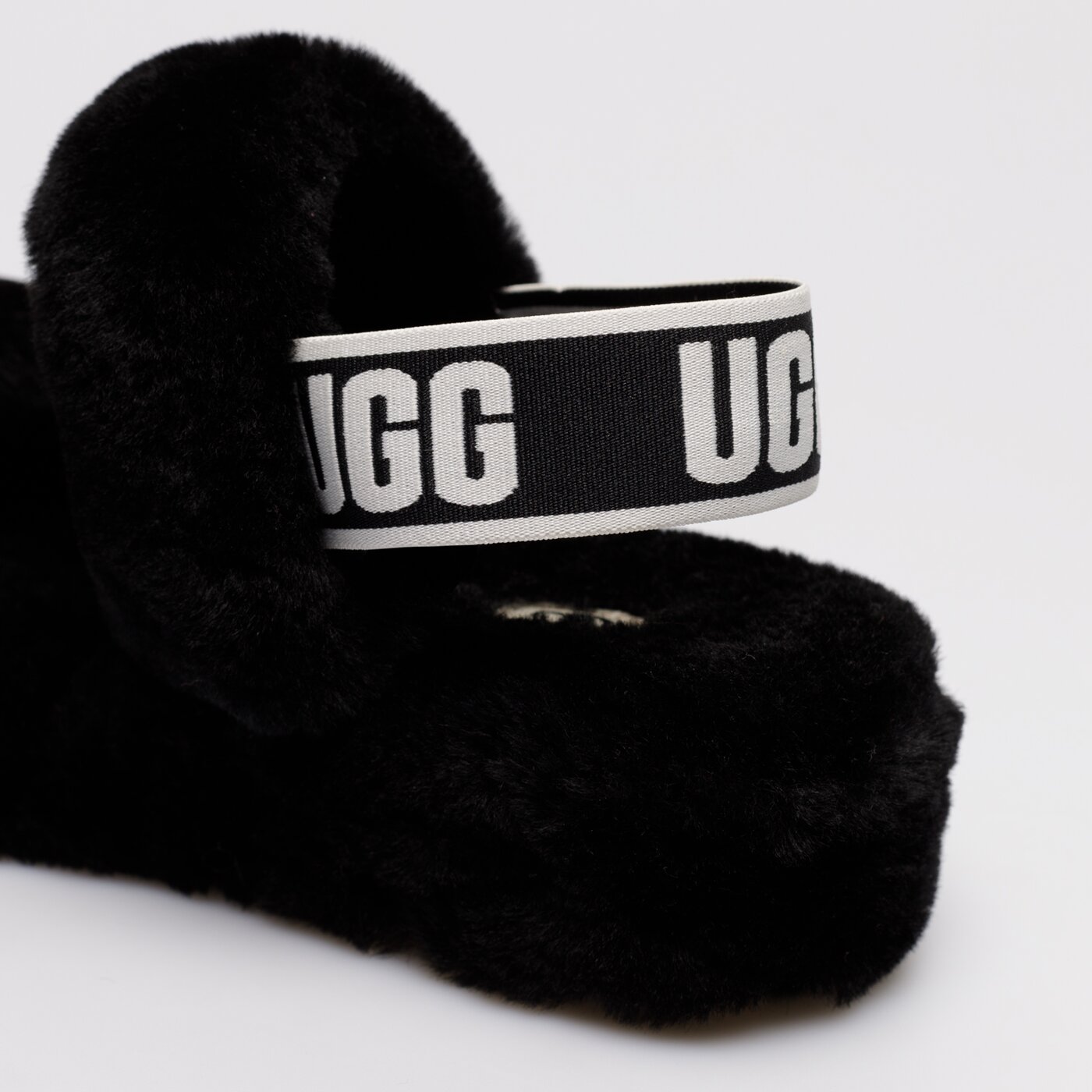 Дамски чехли и сандали UGG OH YEAH 1107953-black цвят черен