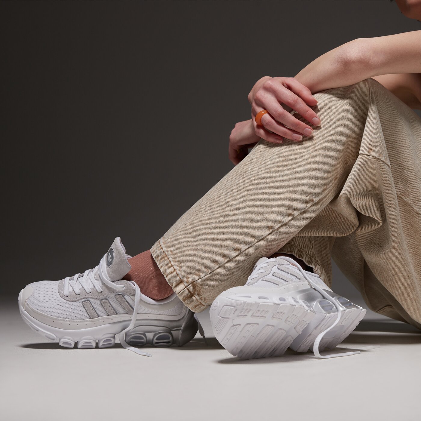 Дамски маратонки ADIDAS ADIFOM MEGARIDE W jp7084 цвят бял