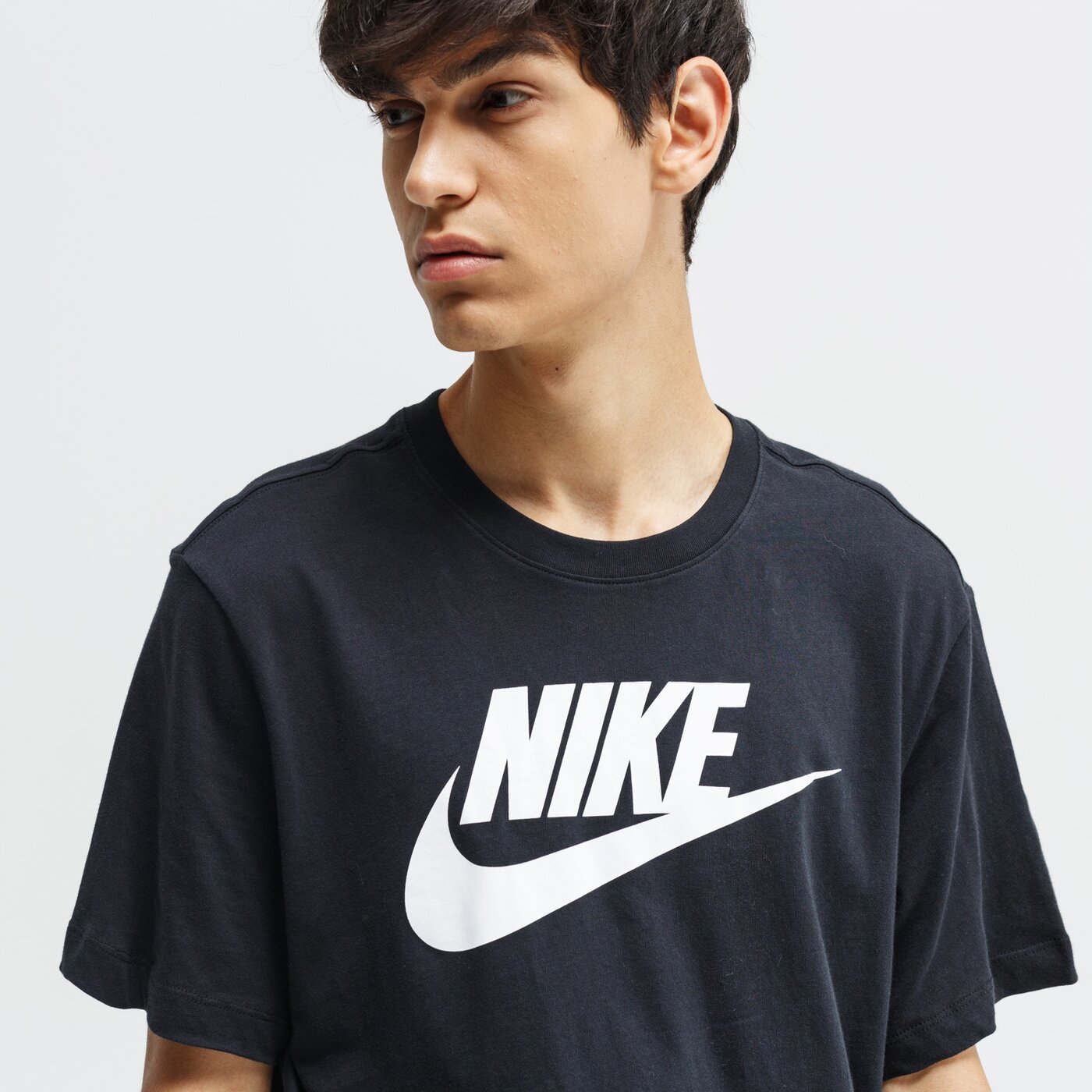 Мъжка тениска NIKE ТЕНИСКА SS M NSW TEE ICON FUTURA ar5004-010 цвят черен