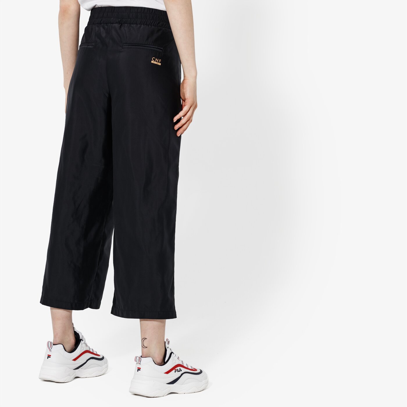 Дамски панталони CONFRONT ПАНТАЛОНИ MARTHA cf19spd10001 цвят черен