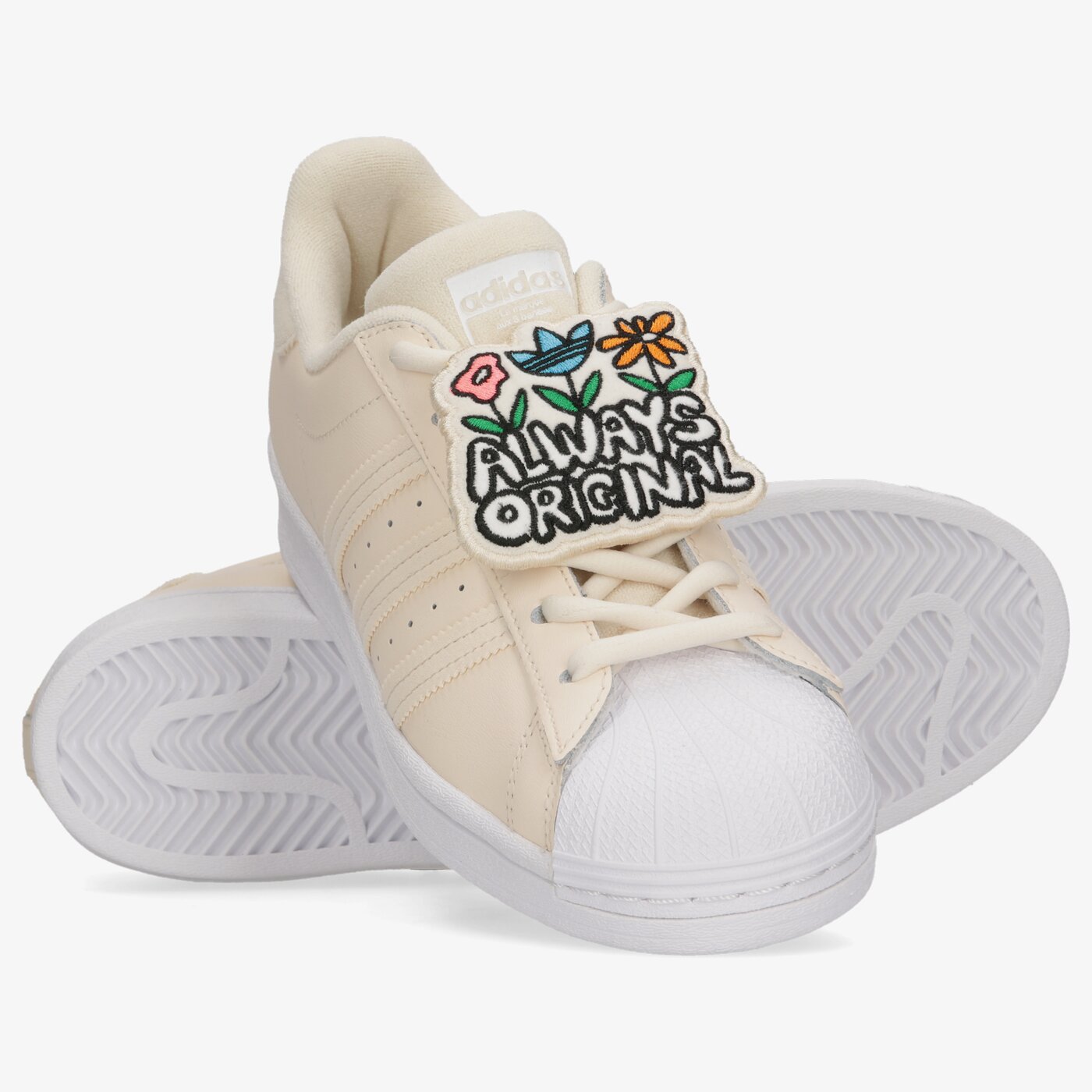 Дамски маратонки ADIDAS SUPERSTAR W  gw0592 цвят бежов