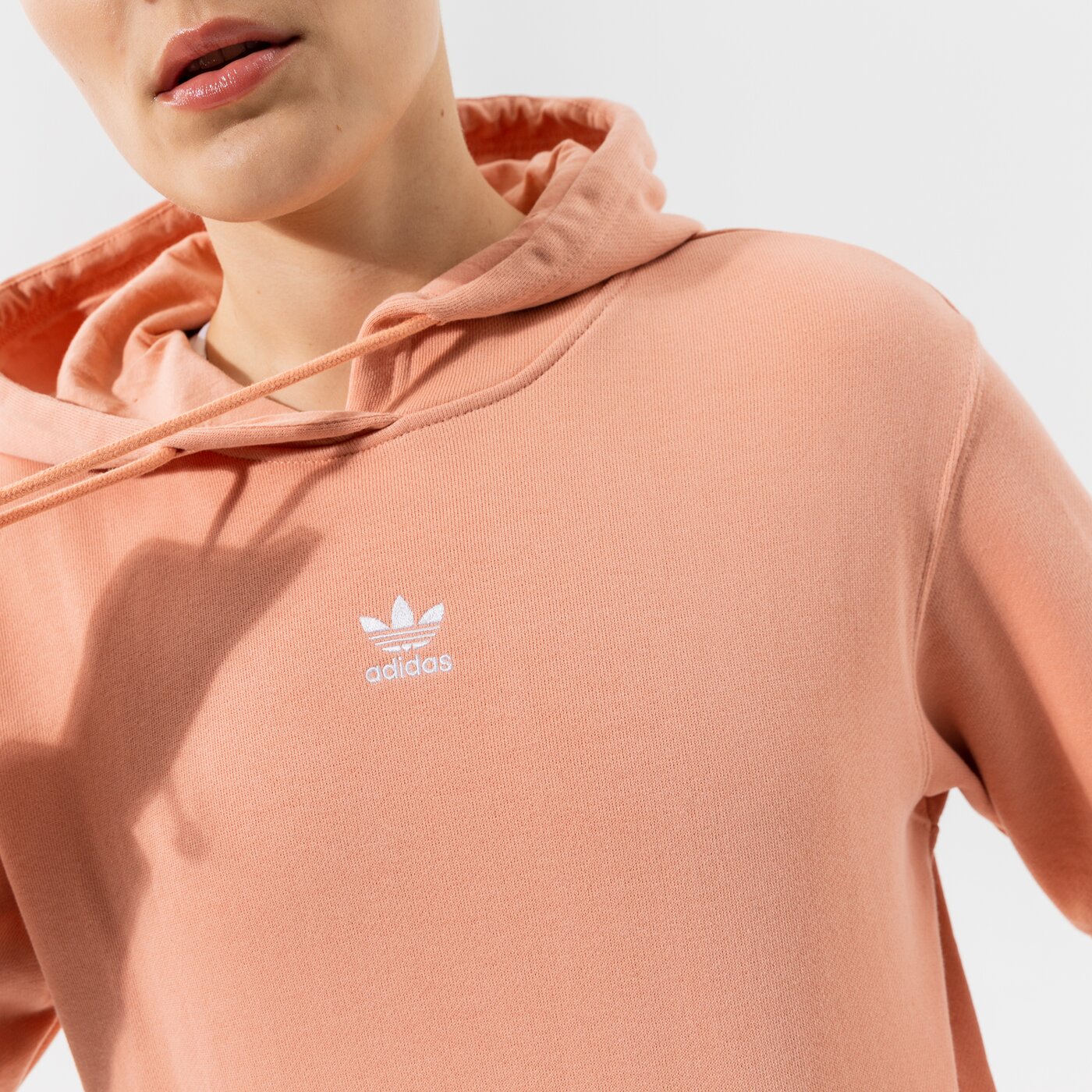 Дамски суичър ADIDAS СУИТЧЪР С КАЧУЛКА HOODIE h06620 цвят розов