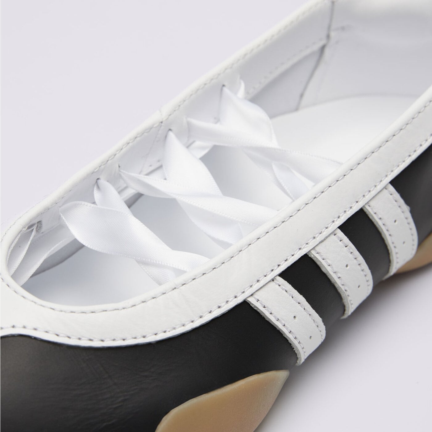 Дамски маратонки ADIDAS TAEKWONDO MEI BALLET W jr7031 цвят черен