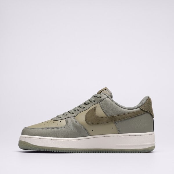 Мъжки маратонки NIKE AIR FORCE 1 '07 LV8 fj4170-002 цвят каки