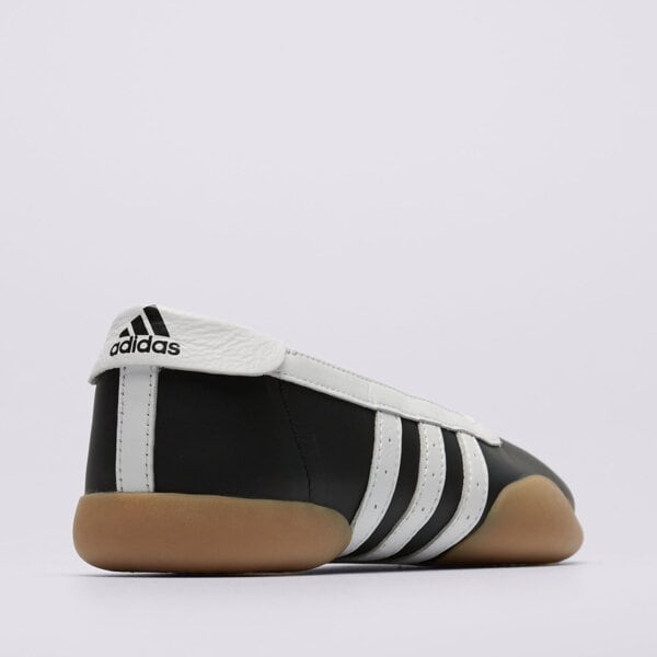 Дамски маратонки ADIDAS TAEKWONDO MEI BALLET W jr7031 цвят черен