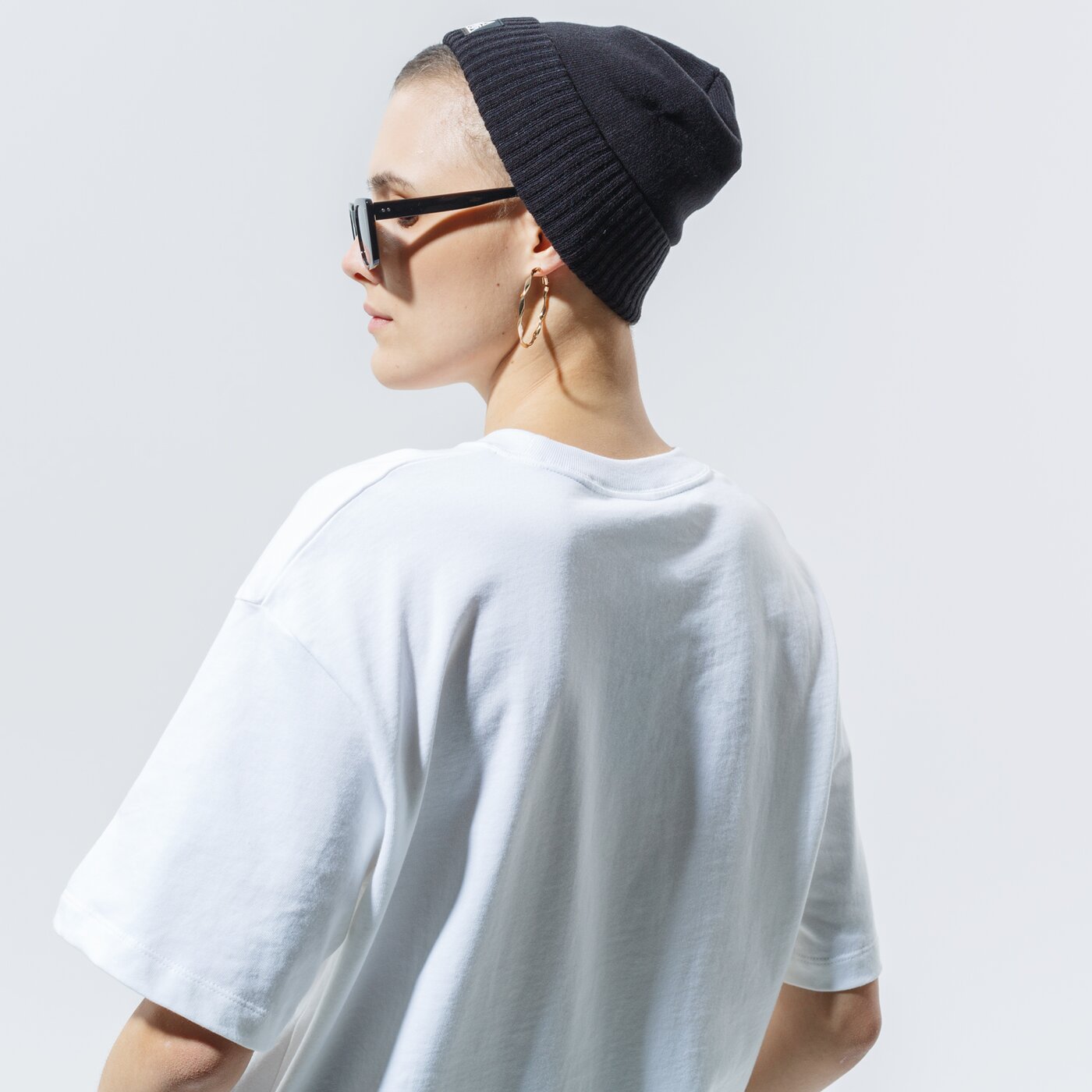 Дамска тениска NIKE ТЕНИСКА W NSW SWSH ТОП SS cu5682-100 цвят бял